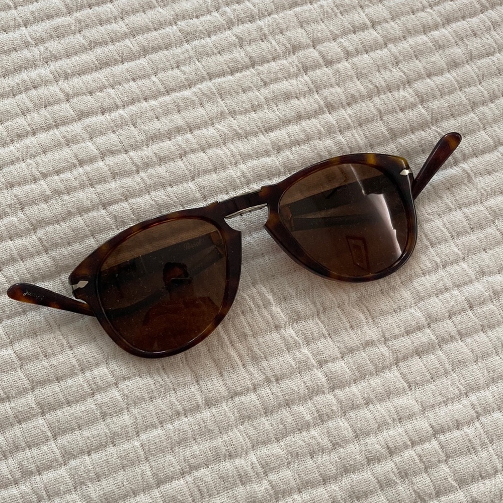 Persol 714